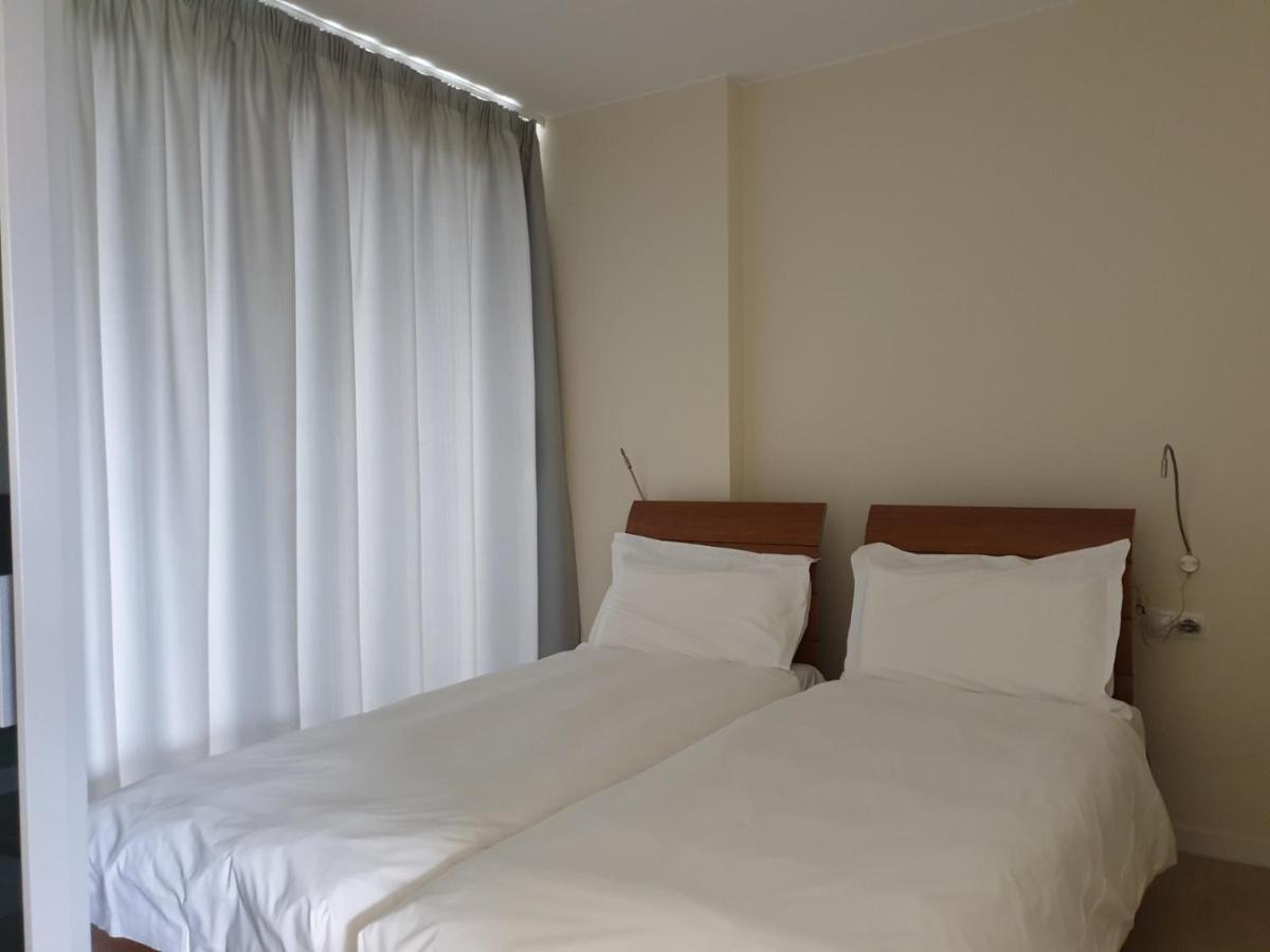Apartaments Els Quimics Жерона Екстер'єр фото